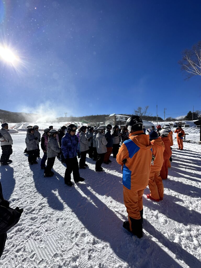 ブランシュたかやまスキーリゾートで毎年行っている中学校特別支援学級のスキー教室