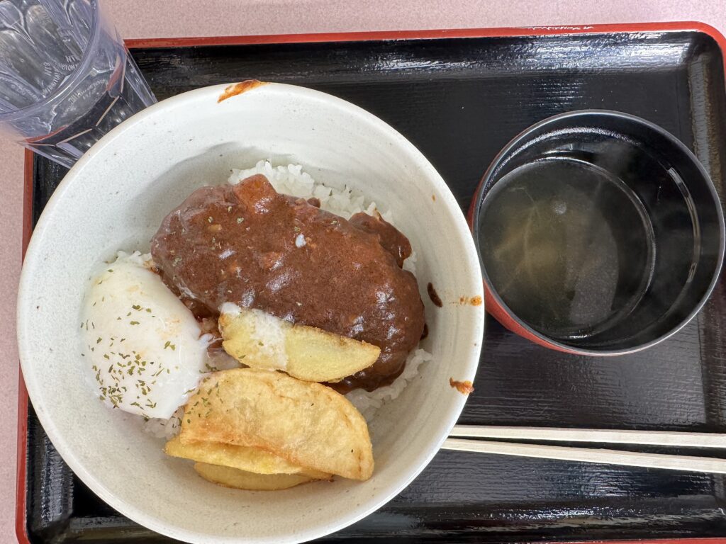 レストラン山木綿のハンバーグ丼