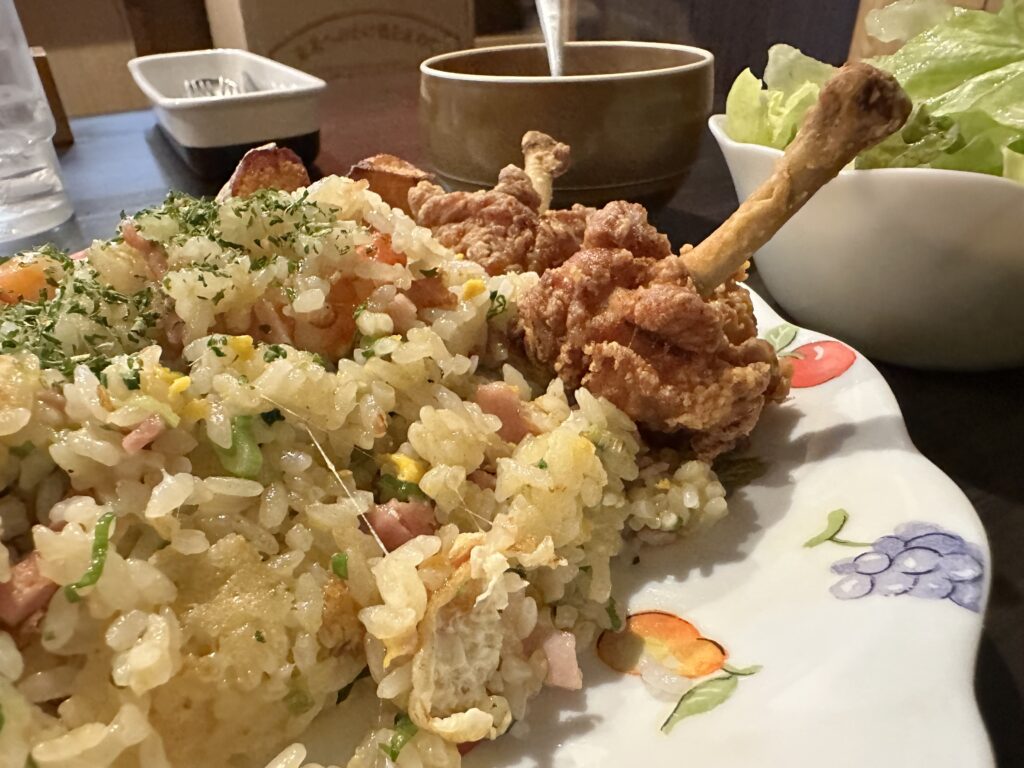 味もボリュームも大満足のピラフセット